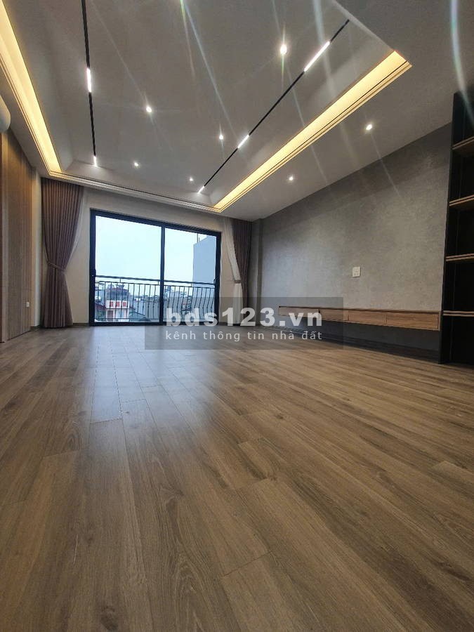 Bán nhà riêng tại Đường Phố Trạm, Long Biên, Hà Nội giá cực chất 9,5 tỷ, 39m2
