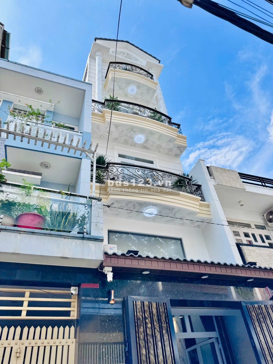 Bán Siêu Phẩm Nhà Phố Thiết Kế Đẹp Đường Nguyễn Văn Khối, Phường 08, Quận Gò vấp