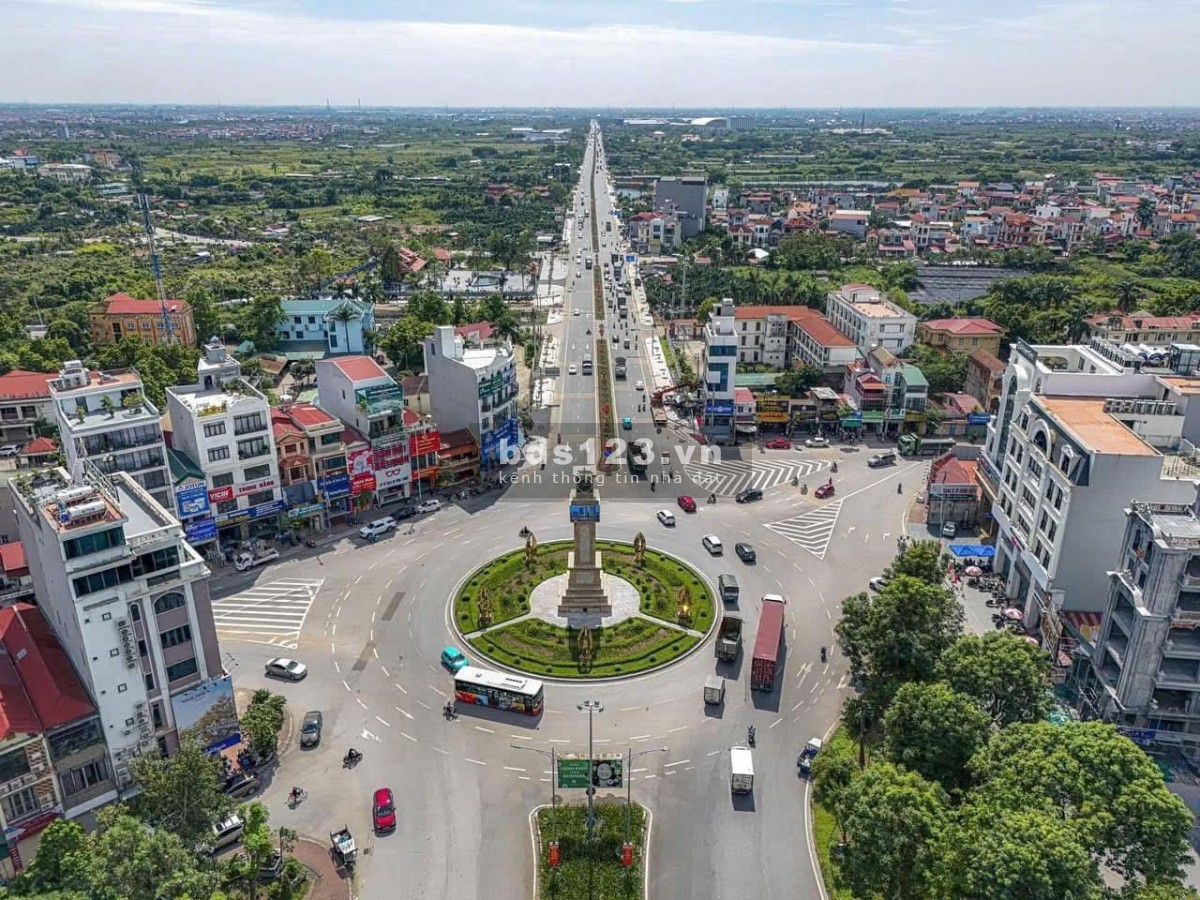 Bán đất trung tâm thị trấn Văn Giang hàng hiếm 2 ô tô tránh