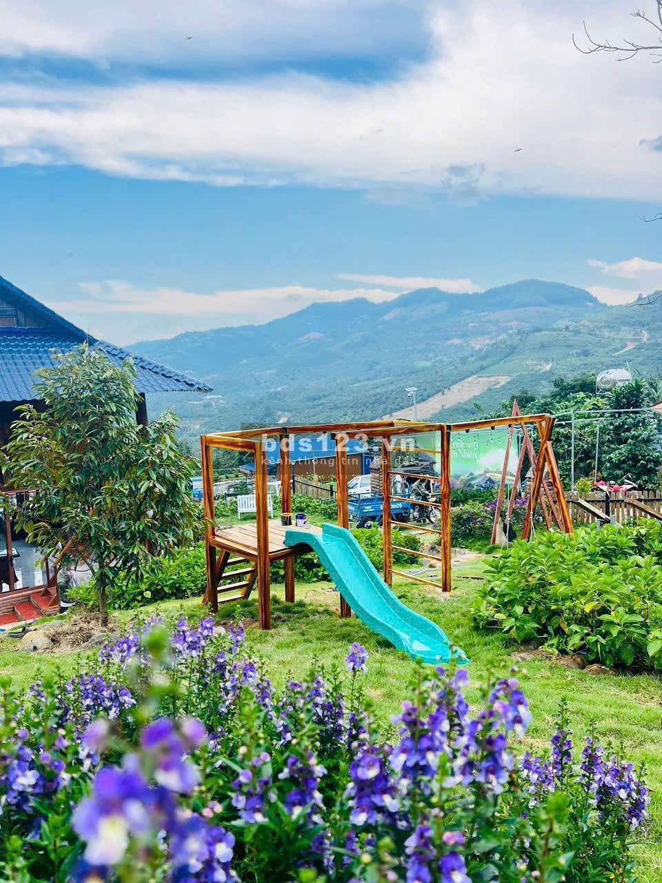 Bất động sản nghỉ dưỡng 1000M2 có suối tự nhiên vây quanh