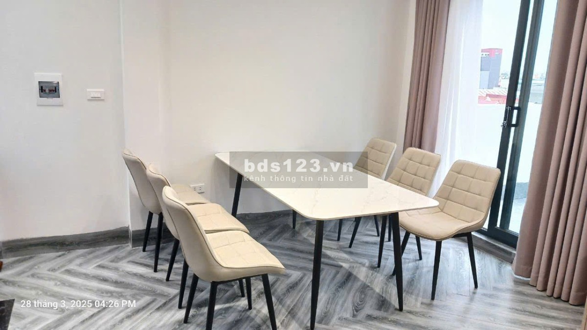 Bán nhà riêng tại Đường Phố Trạm, Long Biên, Hà Nội giá cực chất 9,5 tỷ, 39m2