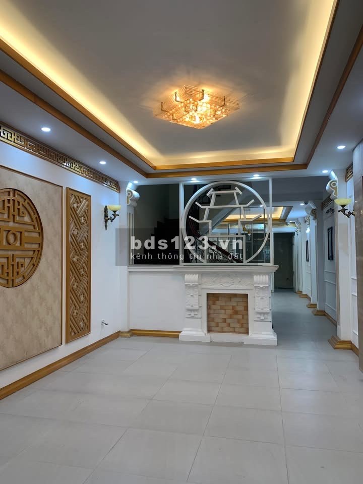 Bán nhà KDT Văn Quán, 110mx5 tầng, ngõ ô tô đỗ sát cửa, thoáng mát