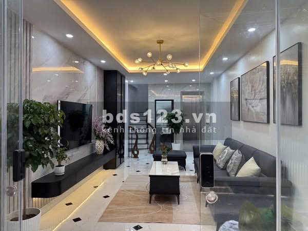 Xuân La, Tây Hồ 38m 5 tầng thang máy ngõ thông ô tô 30m ra mặt phố Đầy đủ nội thấtNhỉnh 12 tỷ