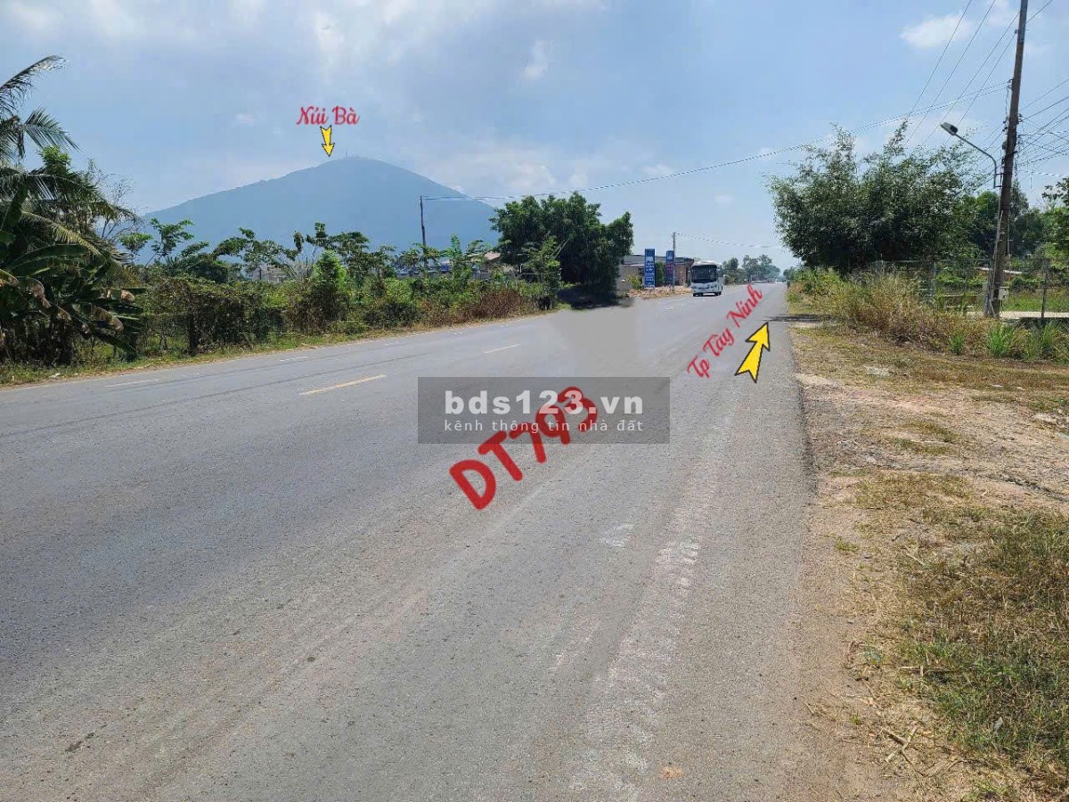 Hàng hiếm khó gặp, đất đẹp, giá rẻ, mặt tiền đường tỉnh 793 tận 14m