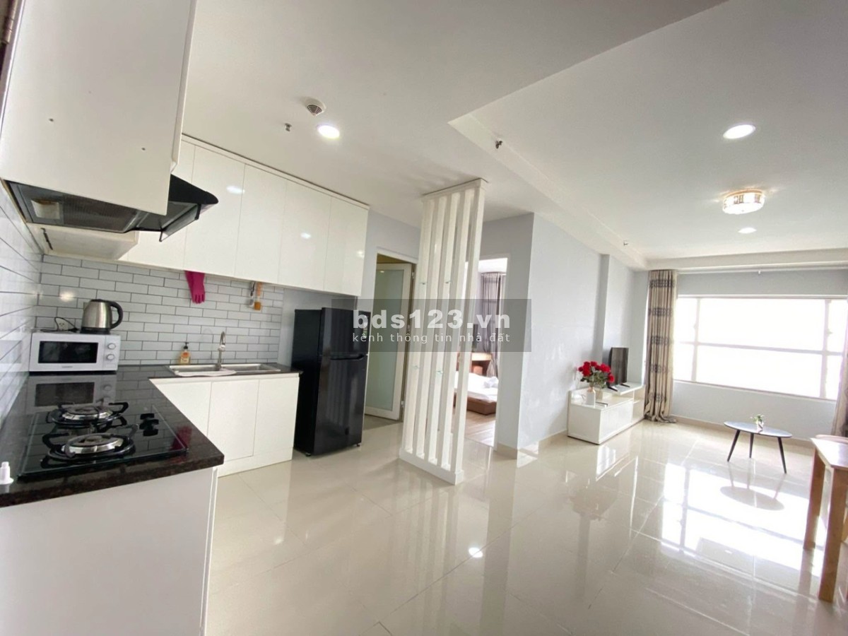 Chung cư Screc, Trường Sa, P12, Q3: 2p ngủ rộng, mới, nội thất, 14tr/th
