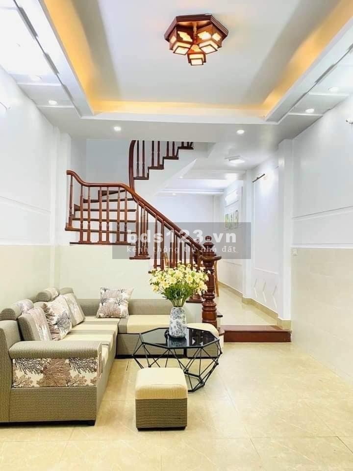 Nhà phố Mỹ Đình , gần ô tô, gần chợ kinh doanh 38m2 vài bước ra phố, thông thoáng nhỉnh 6 tỷ