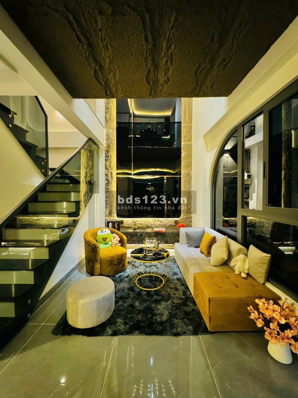 Siêu phẩm góc 2 mặt hẻm ô tô, khu Phan Xích Long, Phú Nhuận - Full nội thất, 38.7m²
