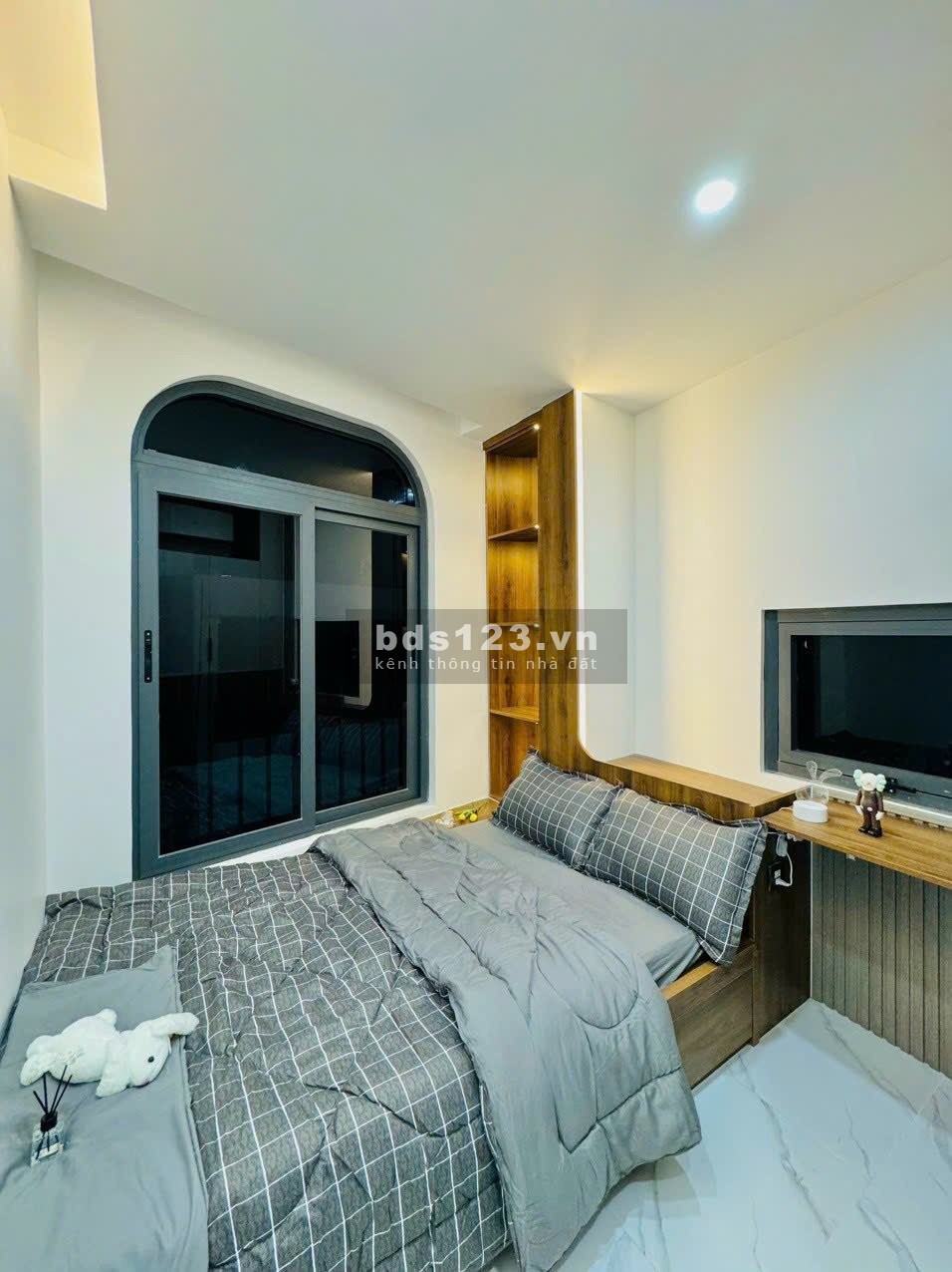 Siêu phẩm góc 2 mặt hẻm ô tô, khu Phan Xích Long, Phú Nhuận - Full nội thất, 38.7m²