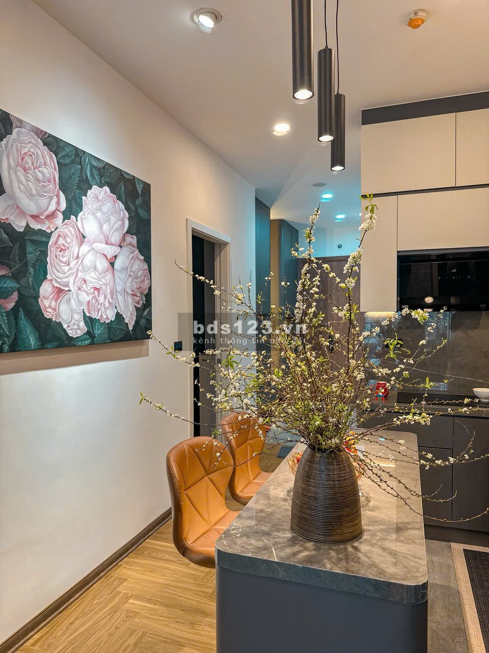 Chính Chủ Cần bán gấp căn Duplex khu vực trung tâm quận Thanh Xuân, 4PN - 4 WC Sổ đỏ full