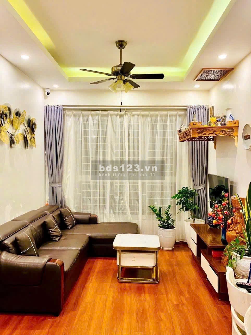 Chính chủ bán căn hộ 2n 67m2 nội thất đẹp KĐT Thanh Hà - Giá tốt nhất cùng phân khúc