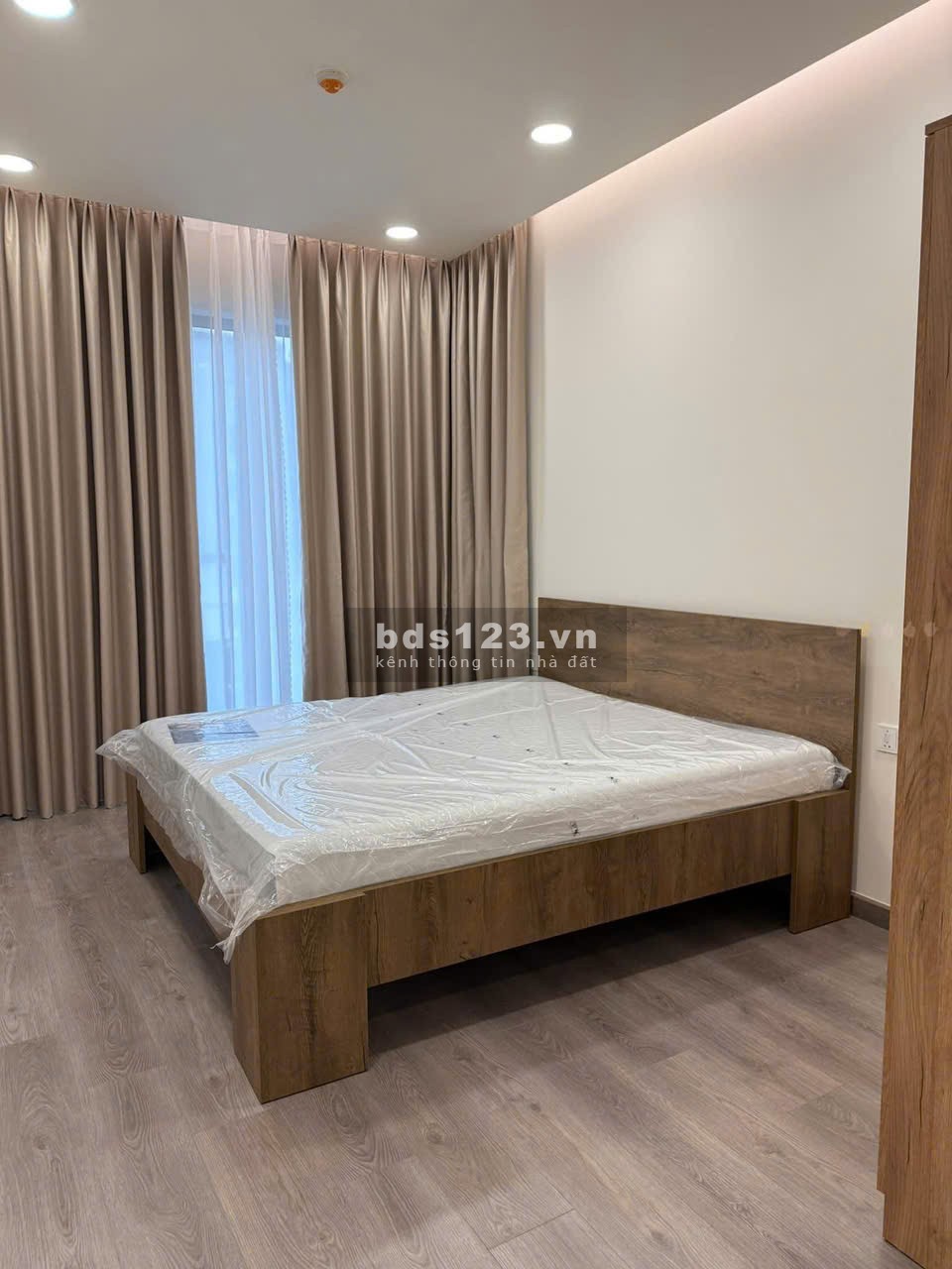 chung cư Phúc Yên, Phan Huy ích, TB: 95m2, 2pn, 2wc, 11tr, đầy đủ nt