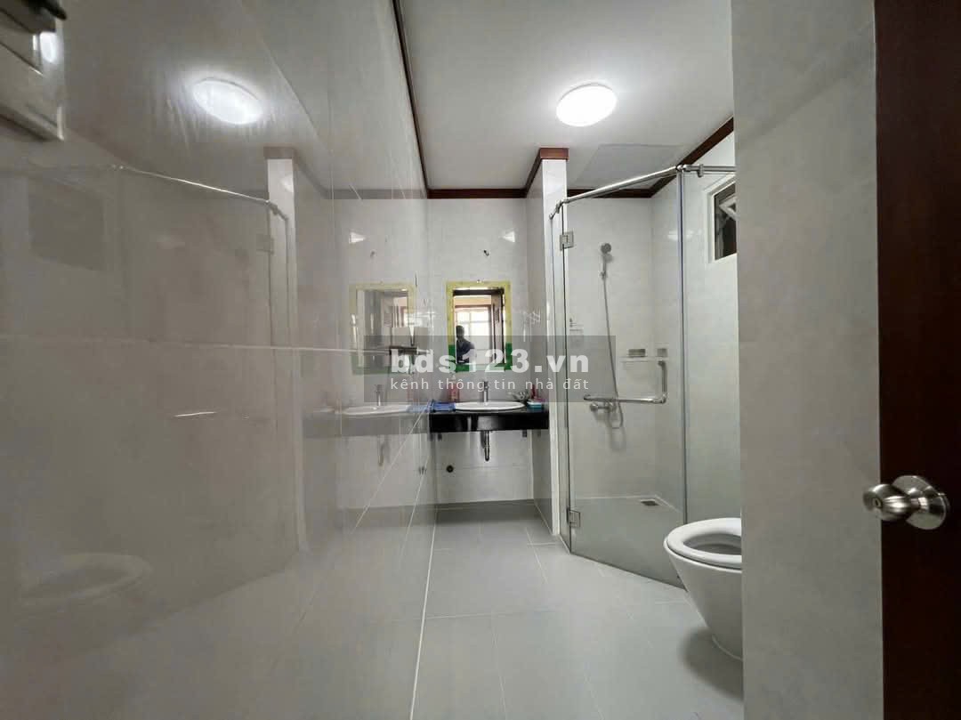 Căn hộ Ruby Garden, P15, Tân Bình: 87m2, 2p ngủ, 2wc, NT, 11tr/th