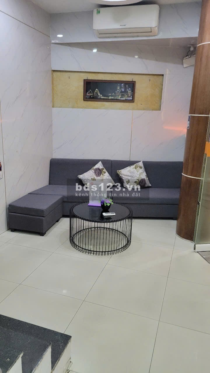 Chính chủ cho thuê nhà 9/630 đường Trường Chinh, Đống Đa, Hà Nội. Giá chỉ 50tr/th