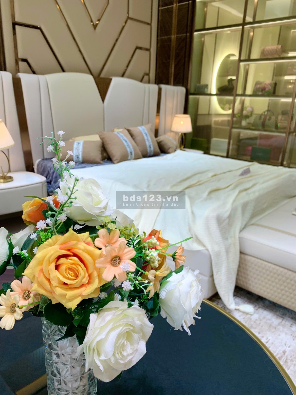 Bán DN Agora City, Đường 818, Thủ Thừa, 4.96 tỷ, 168m2, hàng hot!
