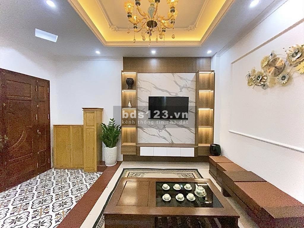Hiếm, Vạn Phúc 43m² - 4 tầng - Hàng xóm Louis - Vị trí đỉnh, ô tô đỗ cửa, kinh doanh tốt - 9 tỷ 6
