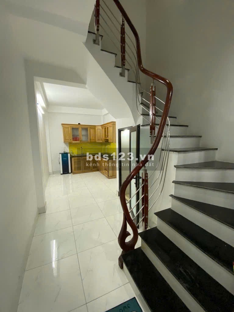 Bán nhà Tổ 13 Mậu Lương, giáp khu đô thị Xa La – Ôtô đỗ cách nhà 50m – Giá chỉ 5.75 tỷ