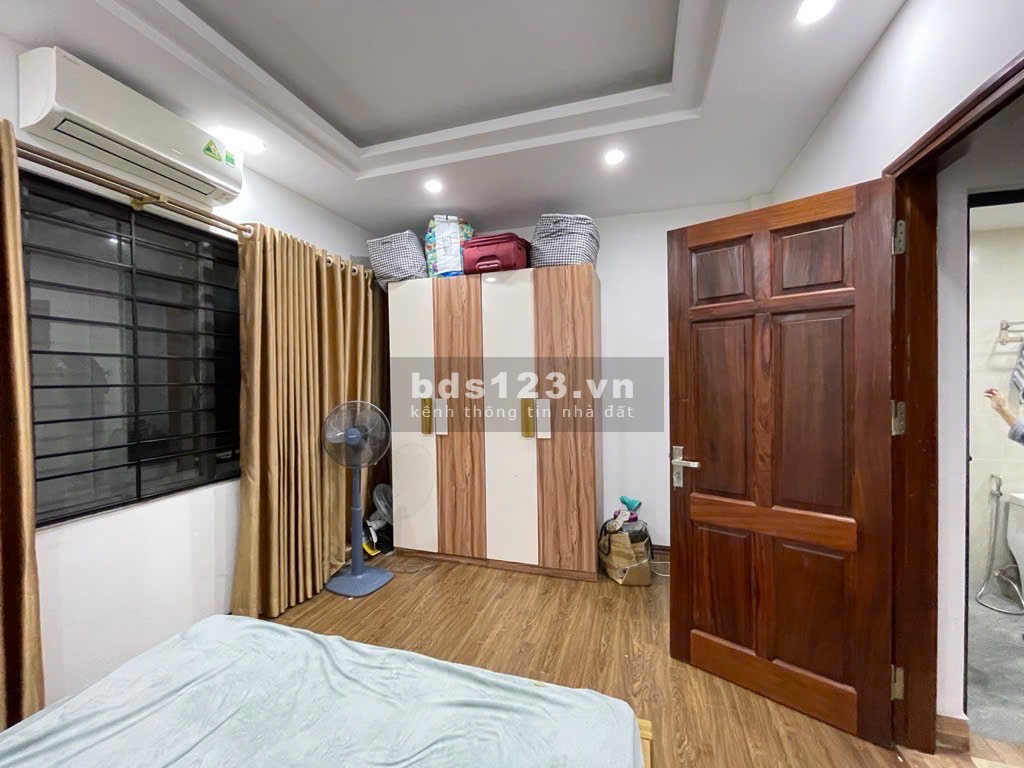Bán nhà Ngọc Thụy – 43m² x 5 tầng – Giá 7.9 tỷ – 2 mặt ngõ thoáng – Full nội thất