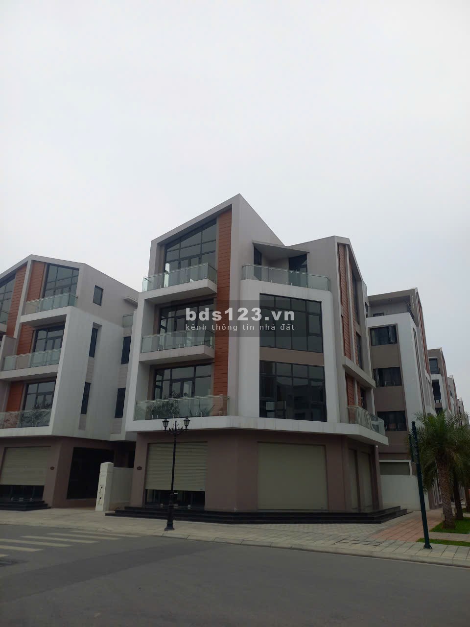 Cơ hội đầu tư – Sở hữu ngay căn liền kề 2 mặt tiền Ánh Dương tại Vinhomes 3 Hưng Yên
