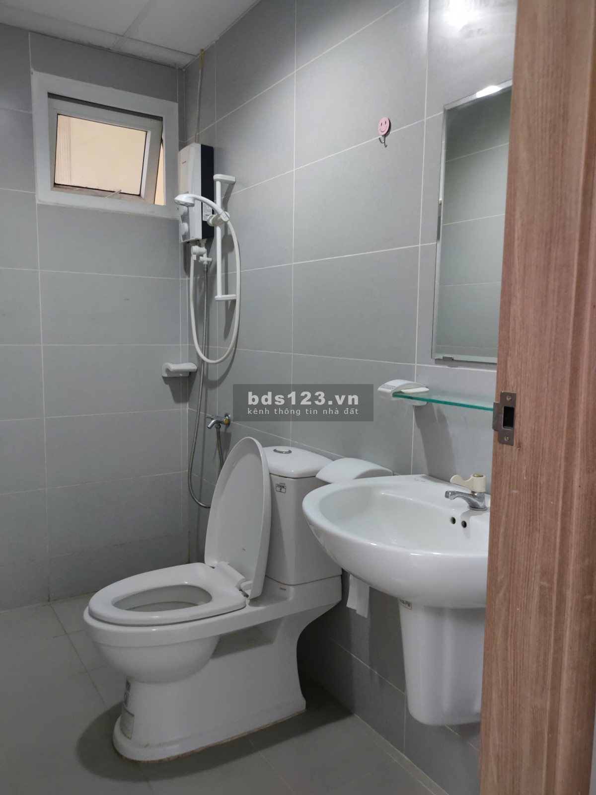 Chính chủ cho thuê căn hộ 2pn, 2wc full nội thất chung cư Bộ Công An Q.2