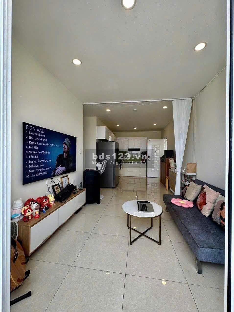 Chung cư Bàu cát, p10, Tân BÌnh: 83m2, 2p ngủ, 2wc, NT, 11tr/th