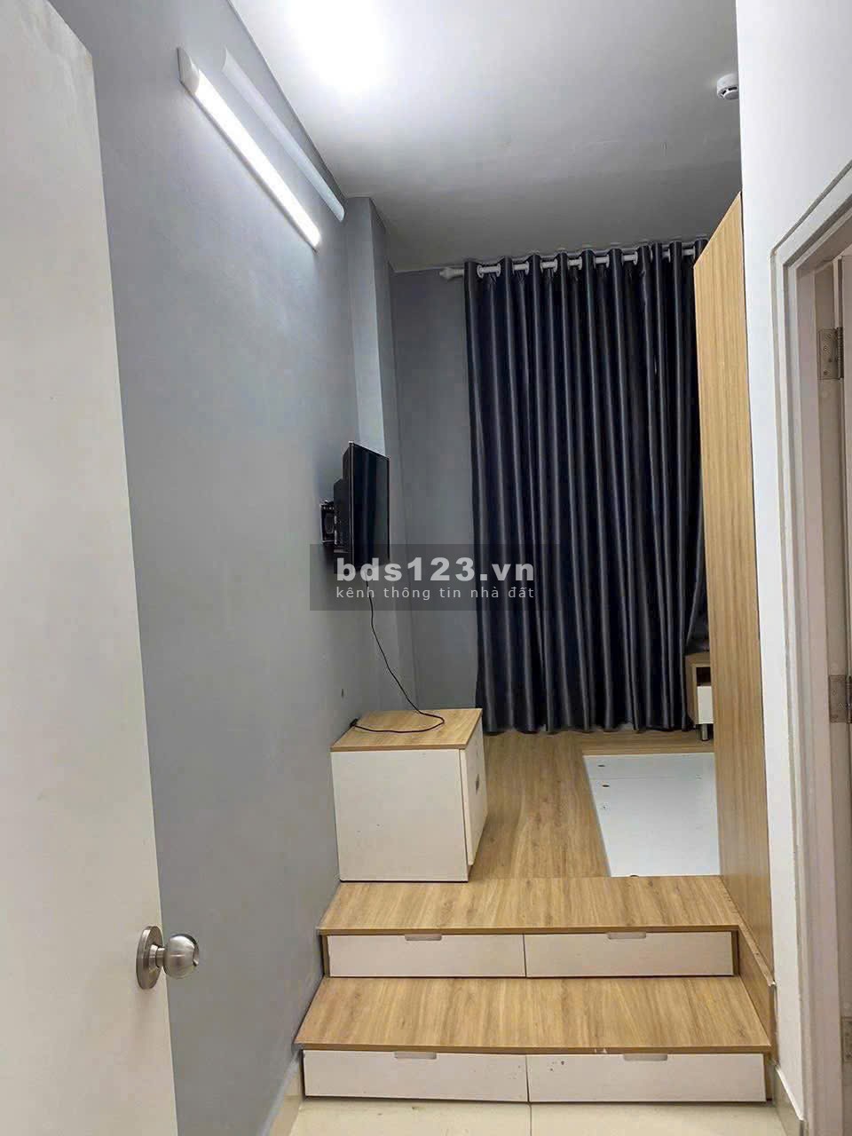 Chung cư Hoa Sen, Lạc Long Quân, Q11: 105m2, 3p ngủ, NT, giá 14tr/th