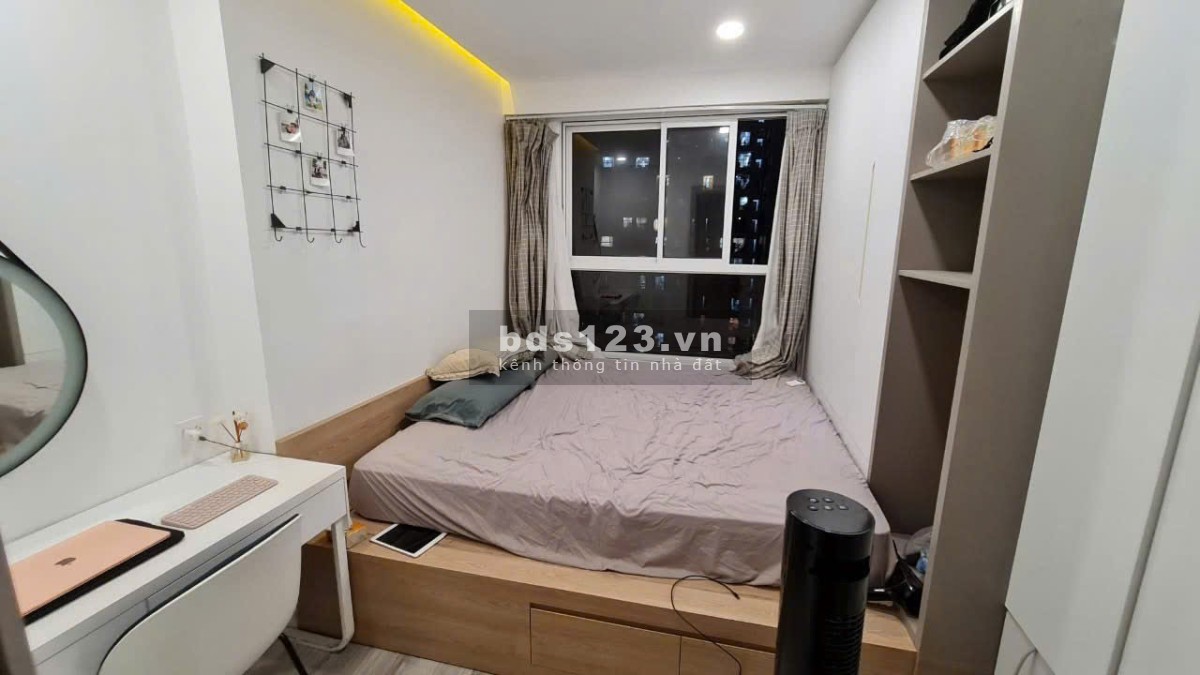 Chung cư 10A Trần Nhật Duật, Tân Định, Quận 1: 57m2, 1PN, 10tr/tháng