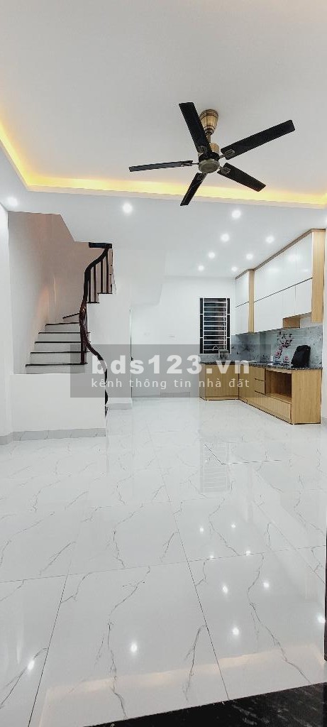 Bán nhà đẹp ngay ngã 5 Hà Trì – Ngon, bổ, rẻ nhất Hà Đông, dt 38m2, nhỉnh 4 tỷ