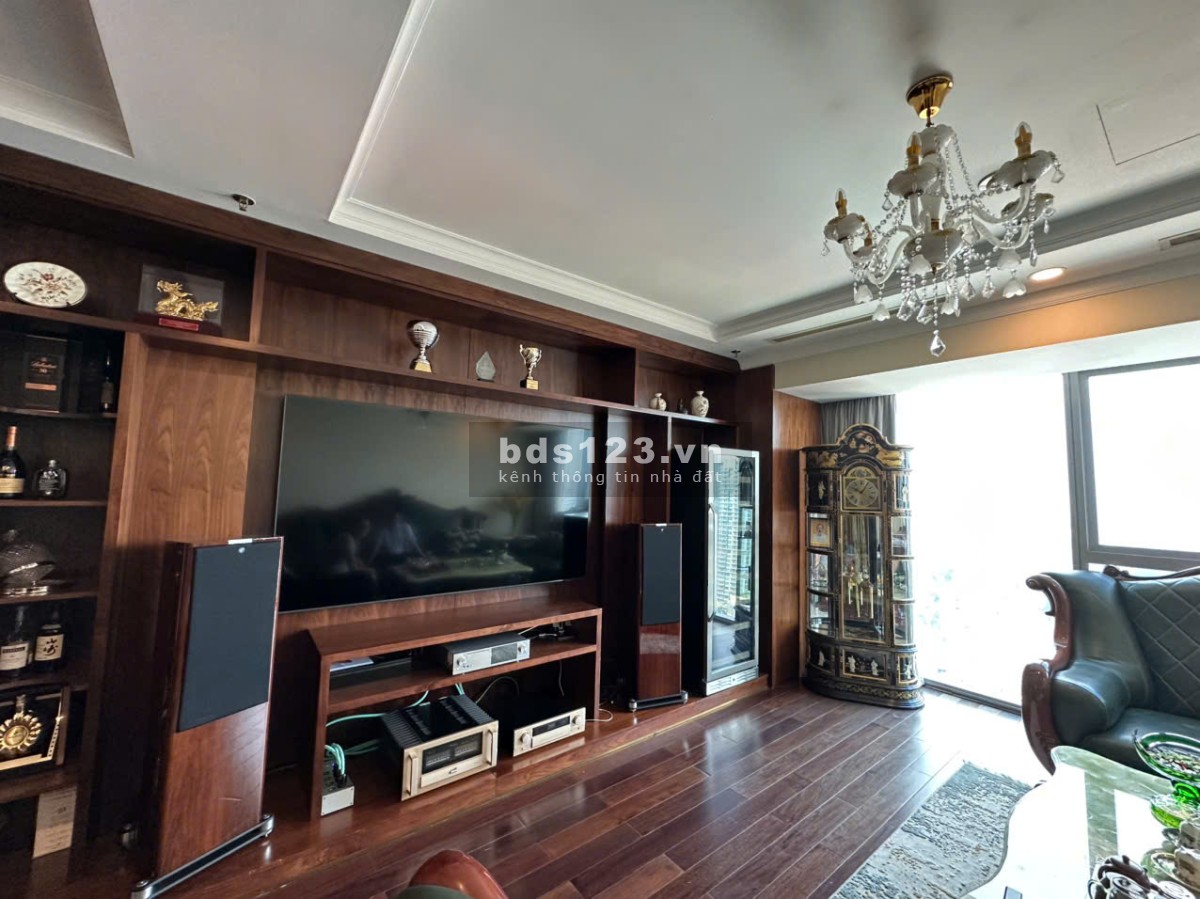 Bán căn hộ cao cấp Vinhomes Center ngay trung tâm Q1 cực hiếm, HCM, Giá siêu tốt