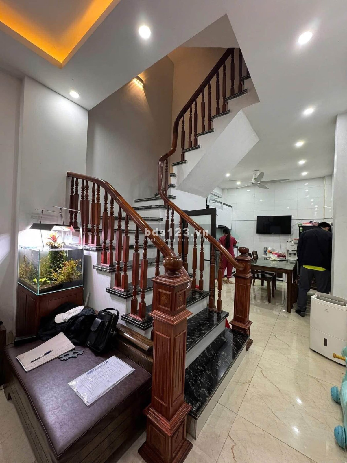 Đẳng cấp nhà ở, PhốLĩnh Nam 43m2, Gần Hồ, 5.5 tỉ