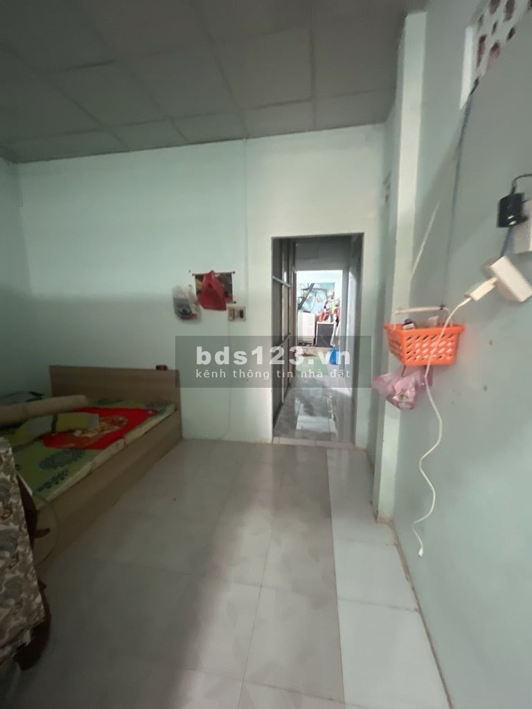 HXH - SÁT MẶT TIỀN - 2 MẶT HẺM - 68M2 - CHỈ 3.65 TỶ. Phan Văn Hớn, Tân Thới Nhất, Q.12