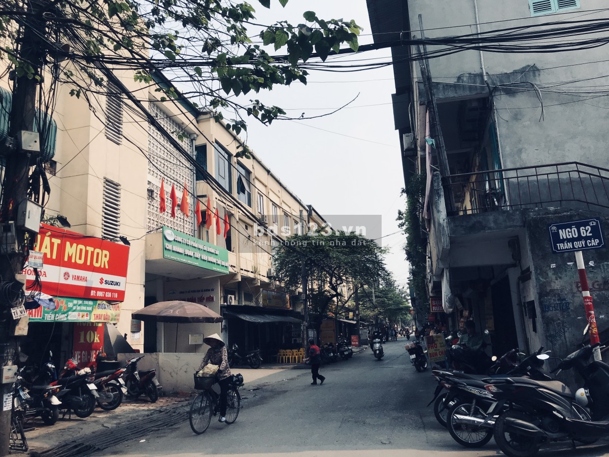 Cấn bán nhà 6 tầng 8 ngủ có dòng tiền. Giá 5,6 tỉ đường Trần Quý Cáp Đống đa Hà nội