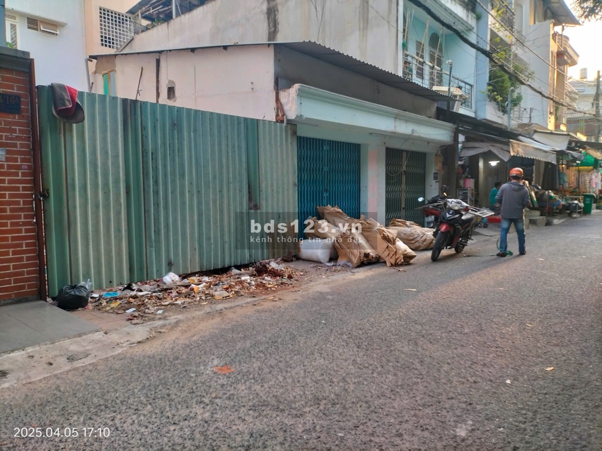 Gò Vấp, bán lô đất Lê Thị Hồng, DT 10x20m, ngay chợ CC26