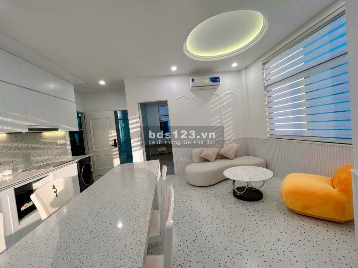 Cho thuê căn hộ 2 phòng ngủ sang, xịn, mịn tại Vinhomes Marina