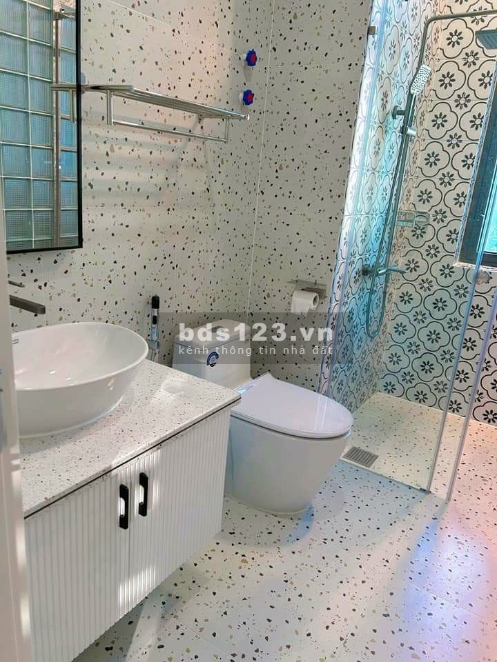 Cho thuê căn hộ 2 phòng ngủ sang, xịn, mịn tại Vinhomes Marina