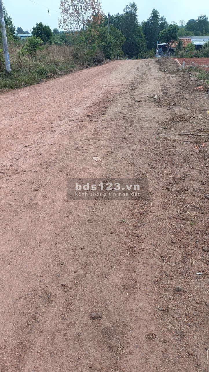 Tìm Người Mua Đất Tôi Bán 579 triệu, diện tích 250m2 Thổ Cư, Sổ hồng riêng