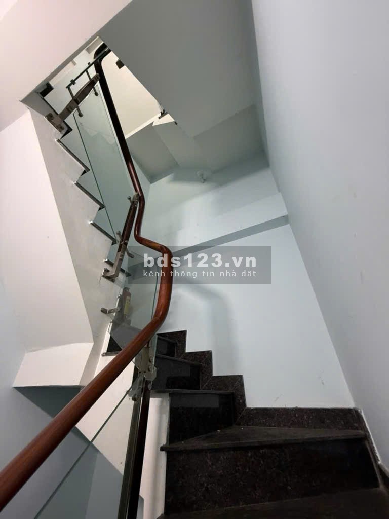 Hiếm Quận 10 - HXH - Dòng tiền ổn - Chỉ 7.8 tỷ