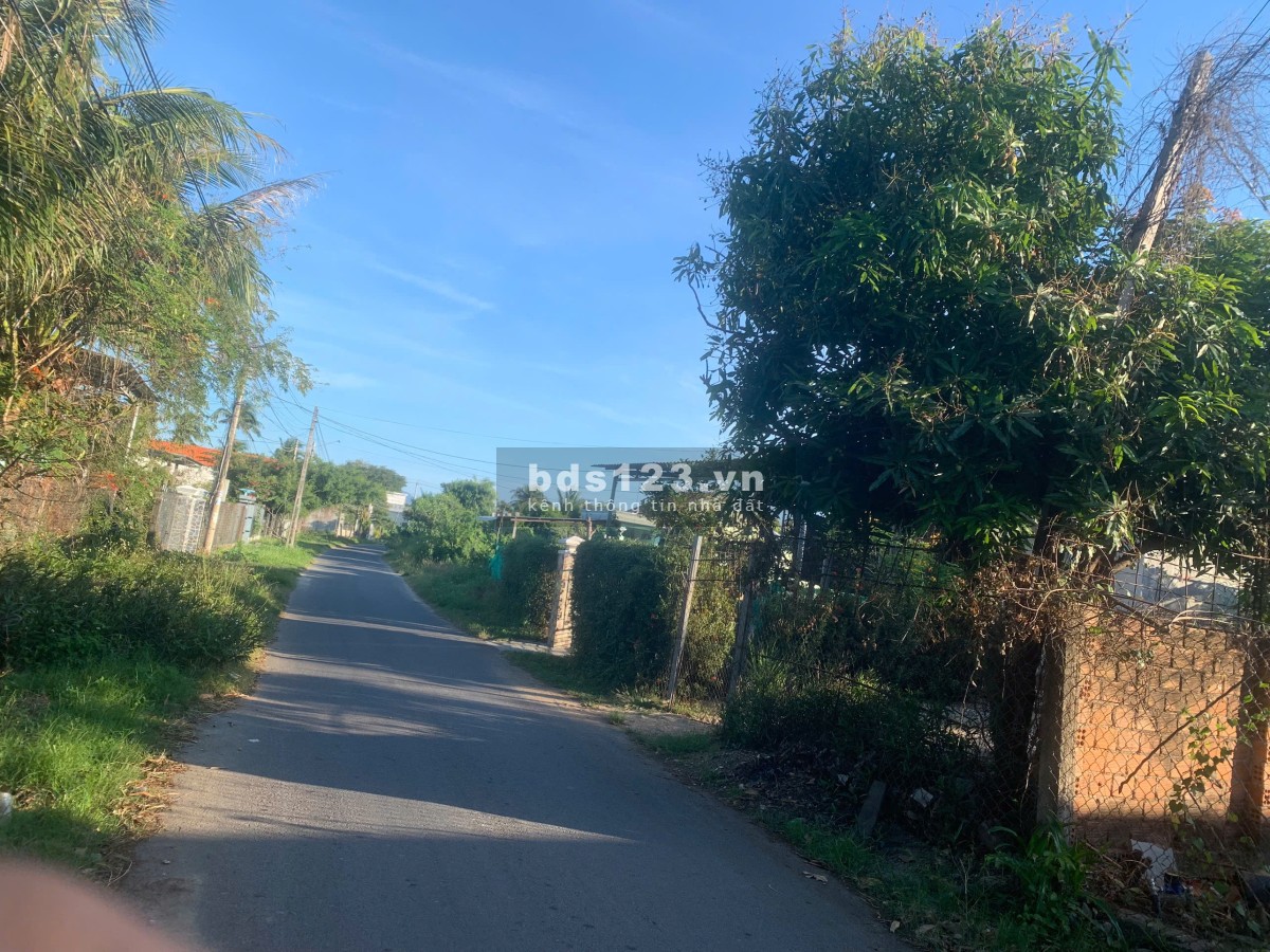 Bán đất full thổ cư – Đường ô tô vào tận nơi – Vị trí đẹp tại Vạn Ninh, Khánh Hòa