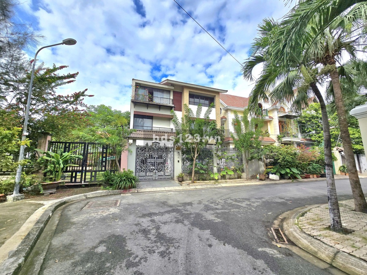 Bán biệt thự view sông Tân Quy Đông, Q7
