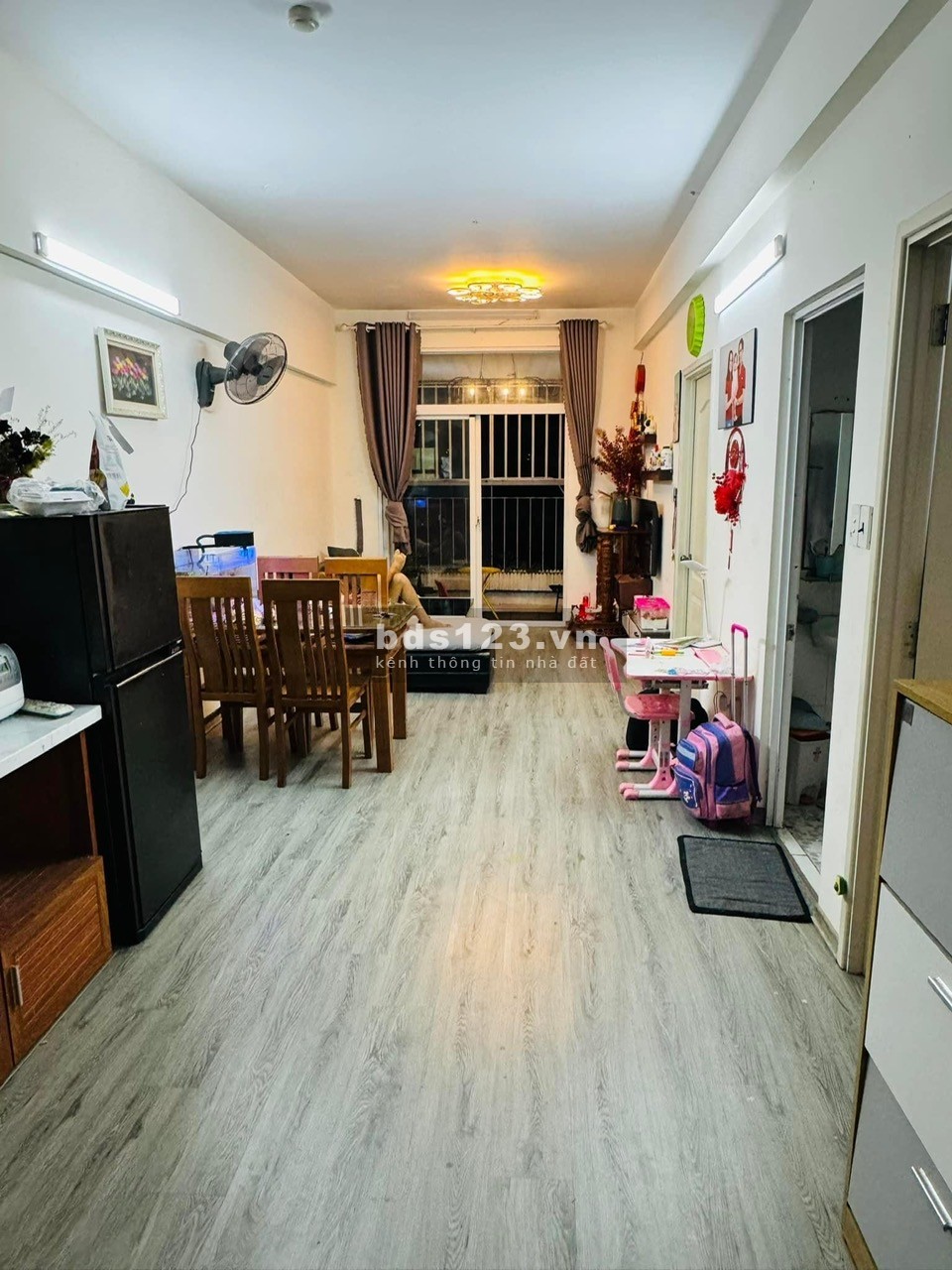 Chung cư 225 Hoàng Sa, Tân Định, Q1: 1p ngủ rộng, ban công, nhà mới 10tr/th