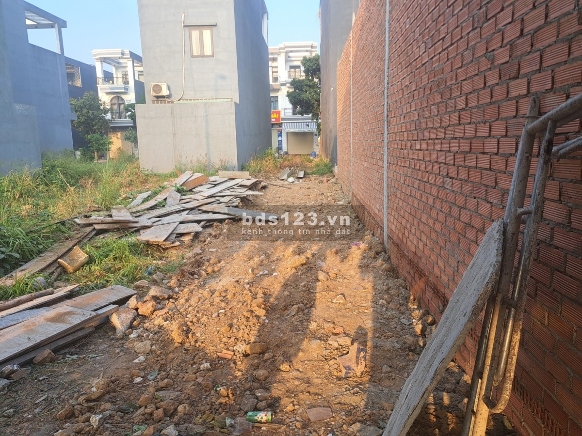 Bán Đất đẹp Bình Dương – Đối diện Chợ – Vài bước ra ĐT 743