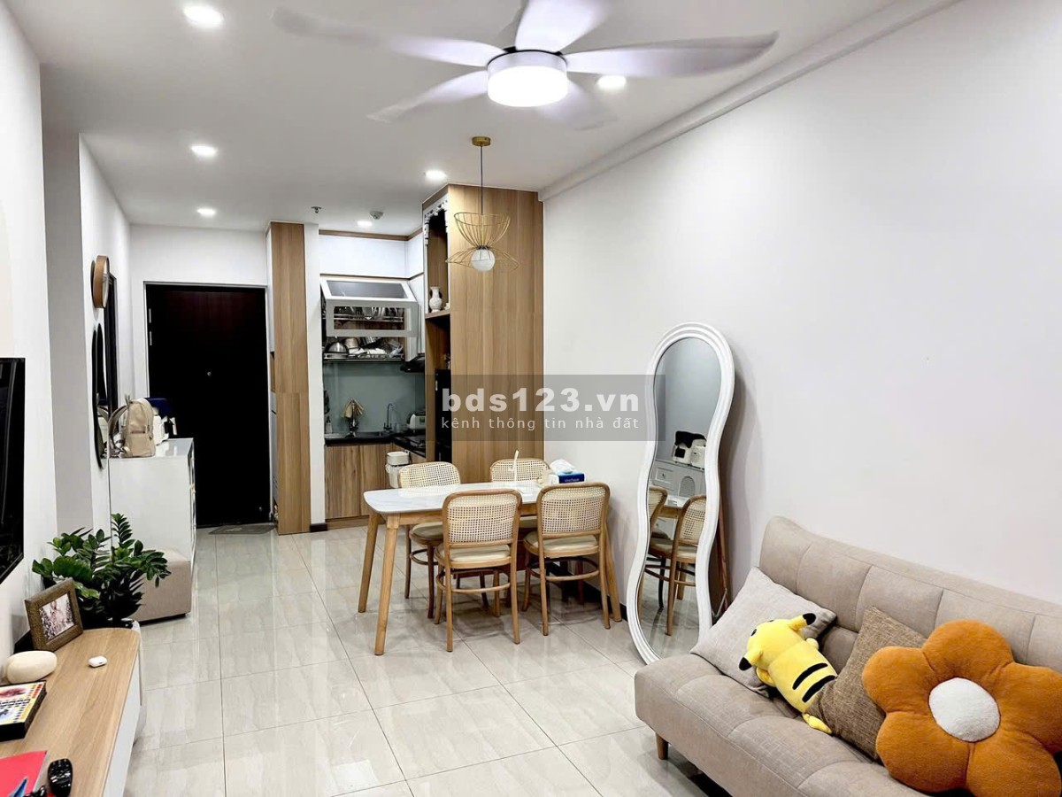 Chung cư Botanic, Nguyễn Thượng Hiền, PN: 2p ngủ 2wc, nội thất đẹp 17tr/th