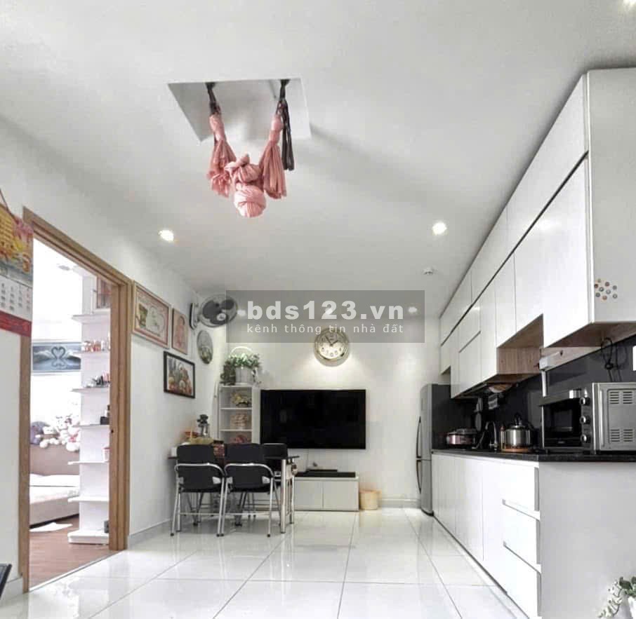 Chung cư Phúc Yên 1, Phan Huy Ích, Tân Bình: 96m2, 2p ngủ, 2wc 11tr/th