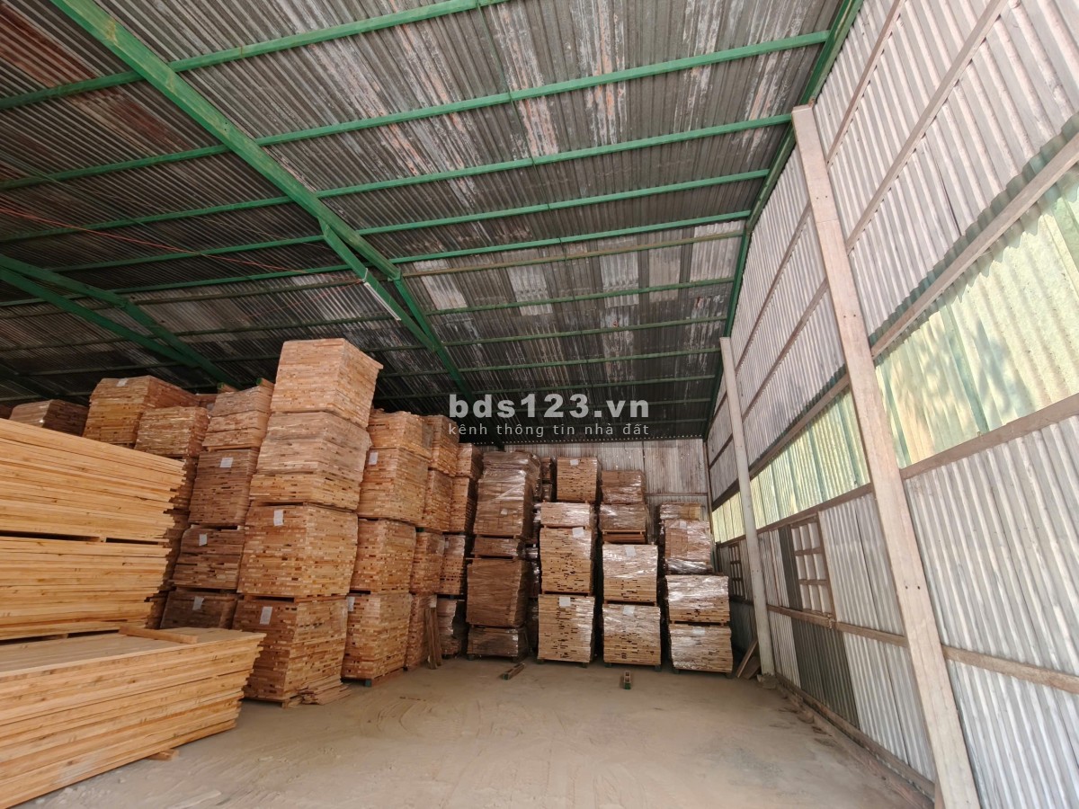 Cho thuê kho xưởng 596m2 Nguyễn Xiển, Long Bình, Quận 9