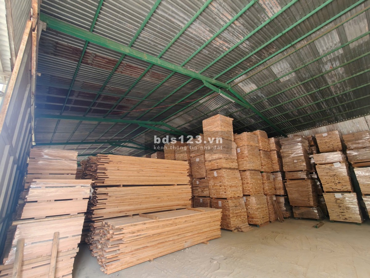 Cho thuê kho xưởng 596m2 Nguyễn Xiển, Long Bình, Quận 9