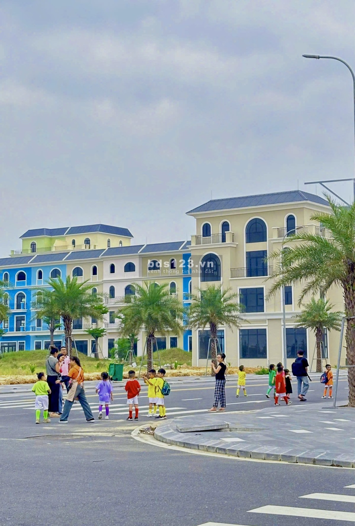 Cần bán căn shophouse 4 tầng LaCELIA City - Khu Đô Thị Bảo Ninh 2, TP Đồng Hới, Quảng Bình