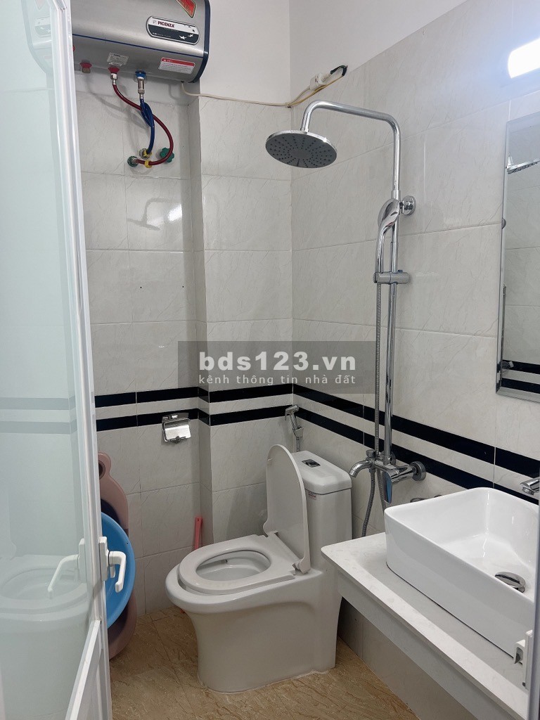 Bán gấp nhà Mậu Lương, Kiến Hưng, Hà Đông – 46m², 5 tầng – Giá chỉ 5.45 tỷ