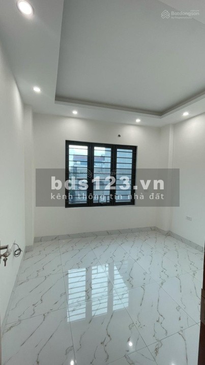 Bán nhà mới xây 5 tầng - Phú Lương, Hà Đông - 5.1 Tỷ(Sổ đỏ chính chủ, vị trí đắc địa)