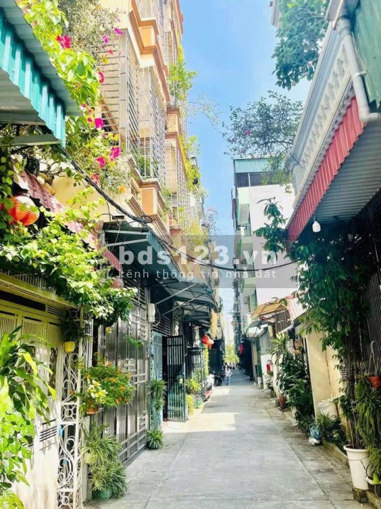 Bán nhà 3 tầng + Tum - Hà Trì, Hà Đông - 8.8 Tỷ(Sổ đỏ chính chủ, thiết kế hiện đại)
