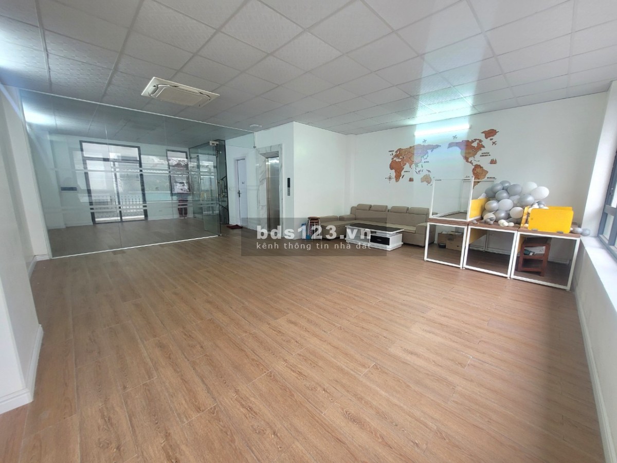 CHo thuê sàn văn phòng chỉ 7 triệu tại Vinhomes Marina