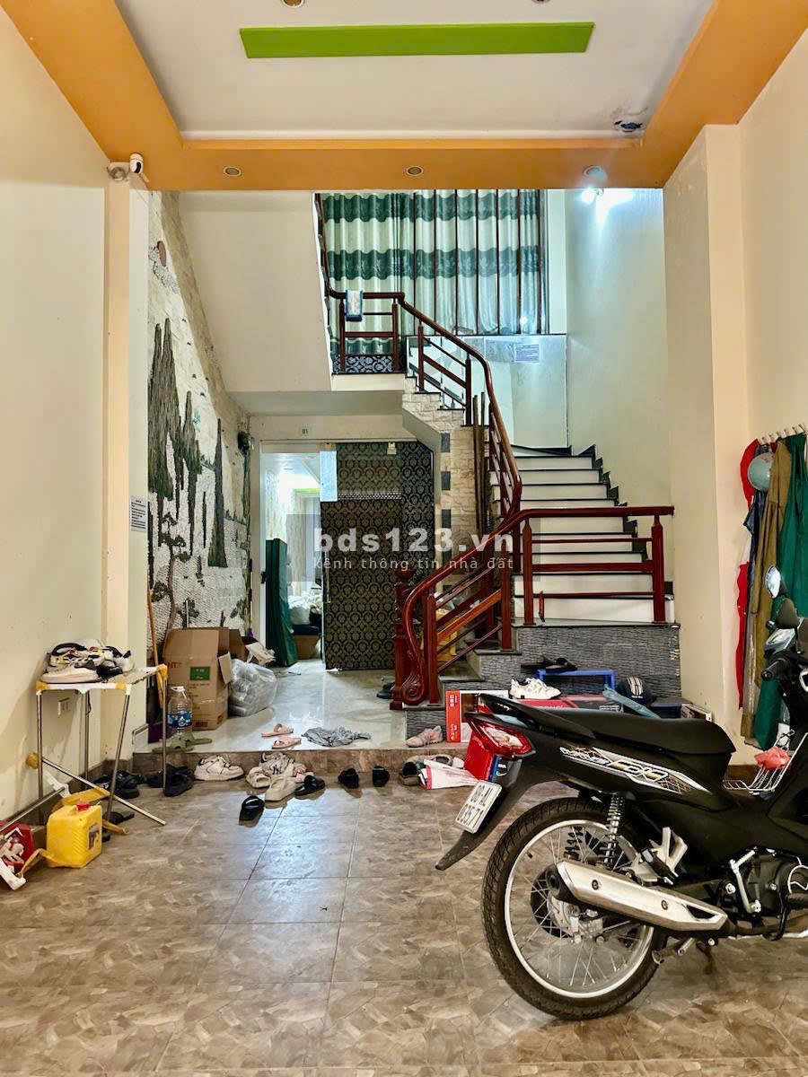 Bán Nhà ngõ 136 Cầu Diễn, 60m² x 4 Tầng, Ô Tô tránh, Kinh Doanh – giá 11.x Tỷ